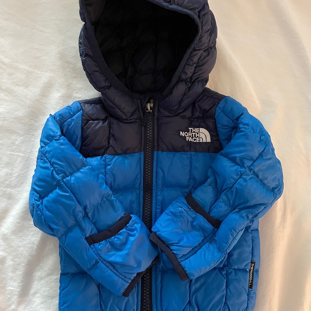 The North Face Baby Boy Puffer Jacket - Blue and Black 3-6 Months